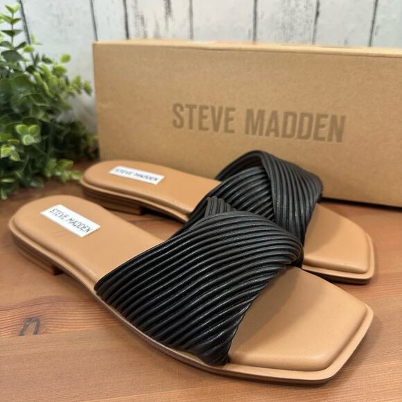 Steve Madden Women's Limitt Textured Black Slide Sandals Size 8 - Picture 2 of 6